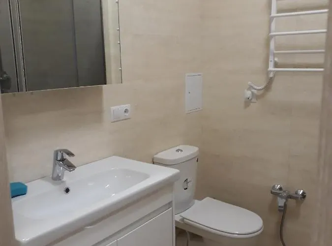 с балконом Apartment