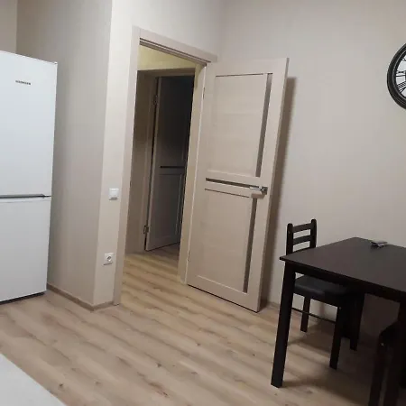 с балконом